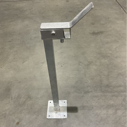 Single Wheelie Bin Stand with Base Plate (240L)